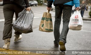 Illinois Passes Law Banning Both Plastic and Paper Bags