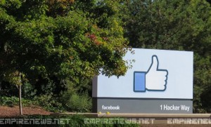 Facebook Urges Users To 'Quit Their Bitching' About Privacy Policies