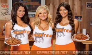 Man Plans Lawsuit Against Hooters, Claims Unequal Hiring and Employment Practices