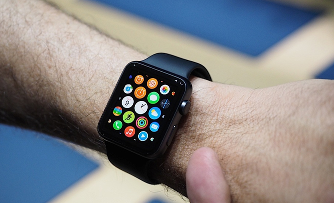 Apple Watch 'Huge Piece of Shit' Says Every Android User