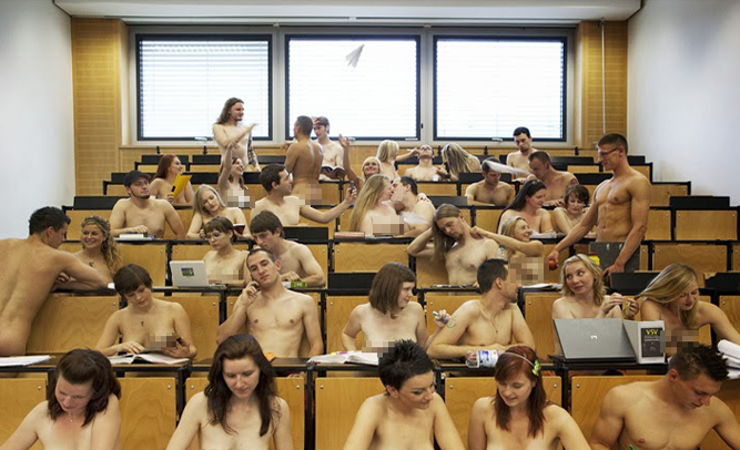 naked school